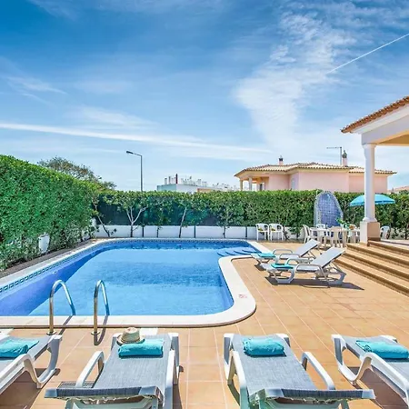 Villa Montes *